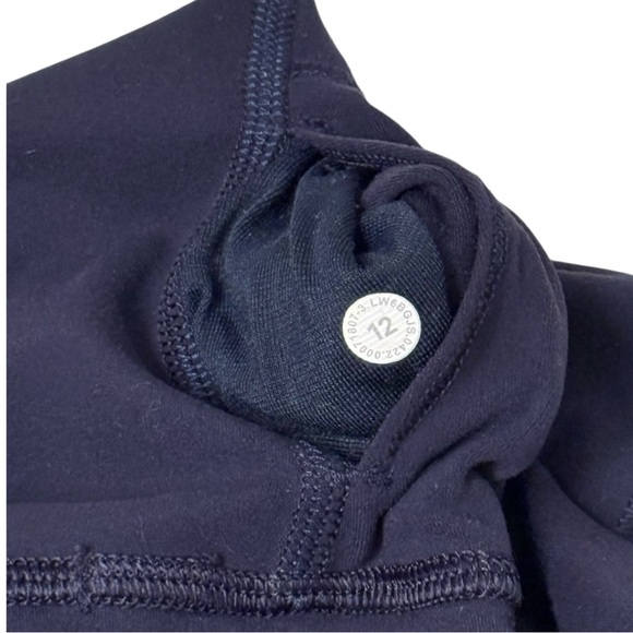 Lululemon Athletica Navy Align Cropped 23” Yoga Leggings Size 12 - Picture 7 of 10